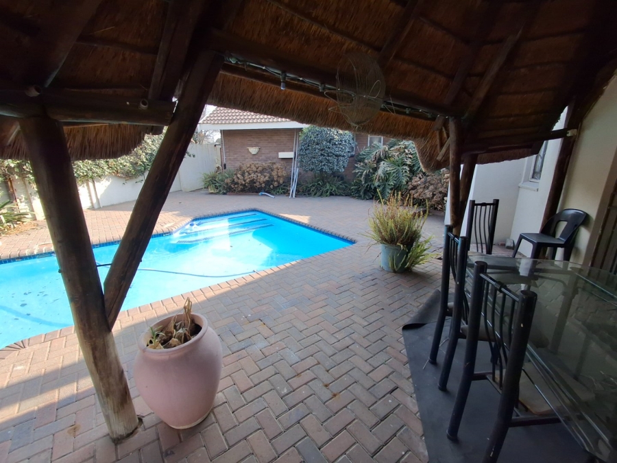4 Bedroom Property for Sale in Vaalpark Free State